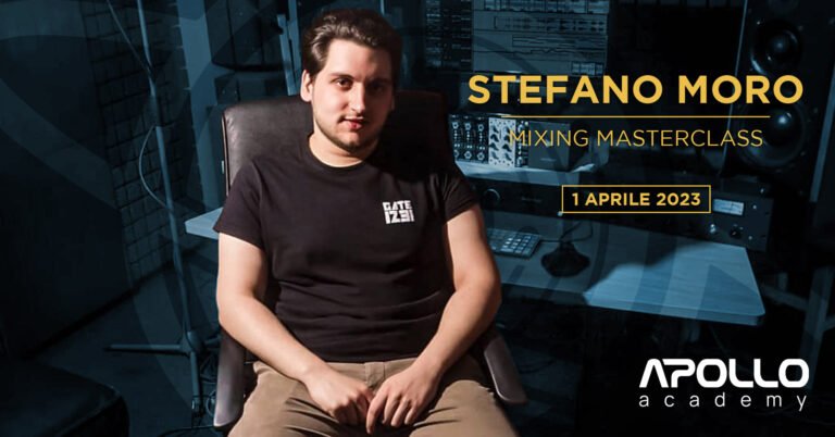 Stefano Moro, mixing engineer di Vegas Jones, nel suo home studio